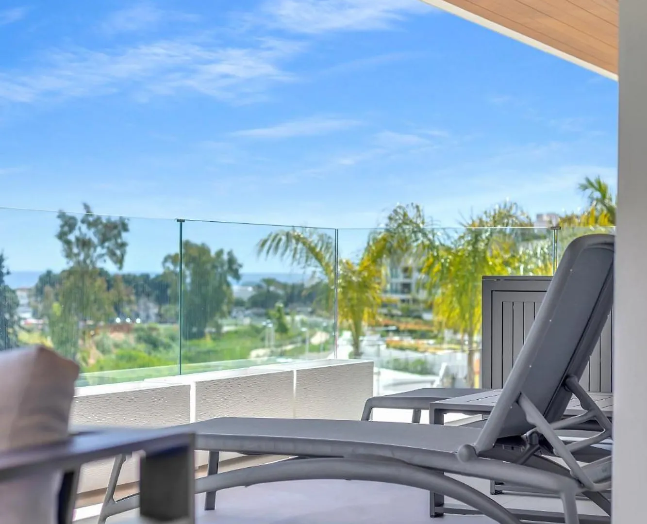 Benalus II Luxury Apartment ماربيا